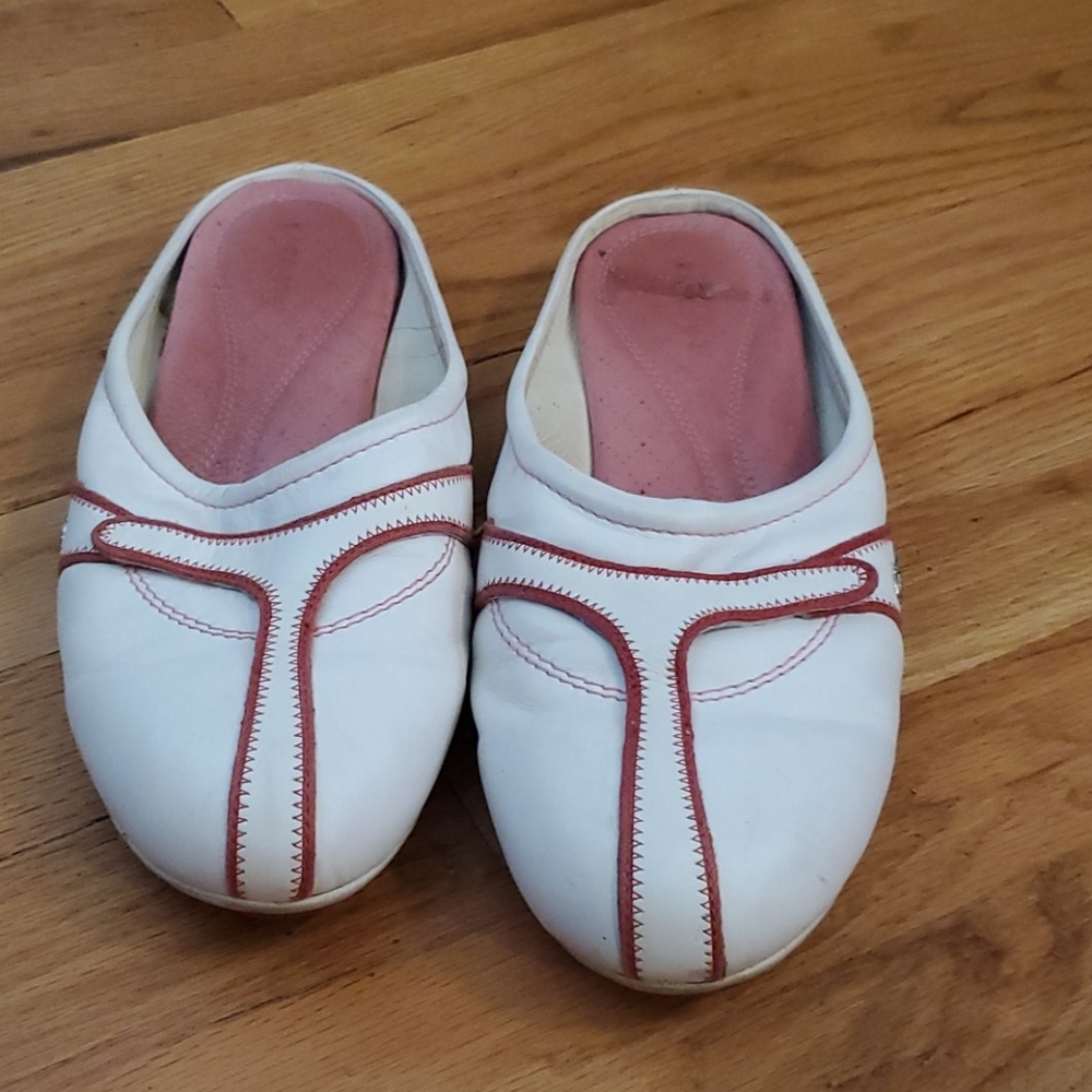 Lacoste slip on sneakers